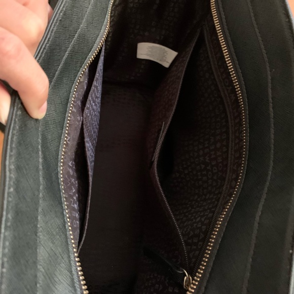 Kate Spade Tote - Picture 4 of 6